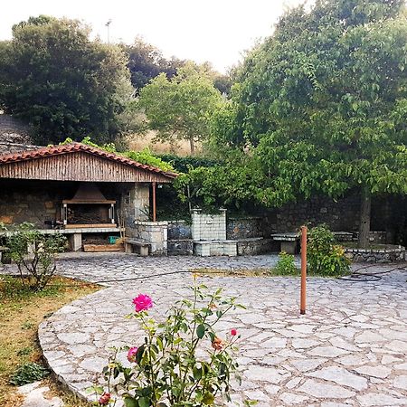 Το Αλώνι Vlacherna Exterior foto
