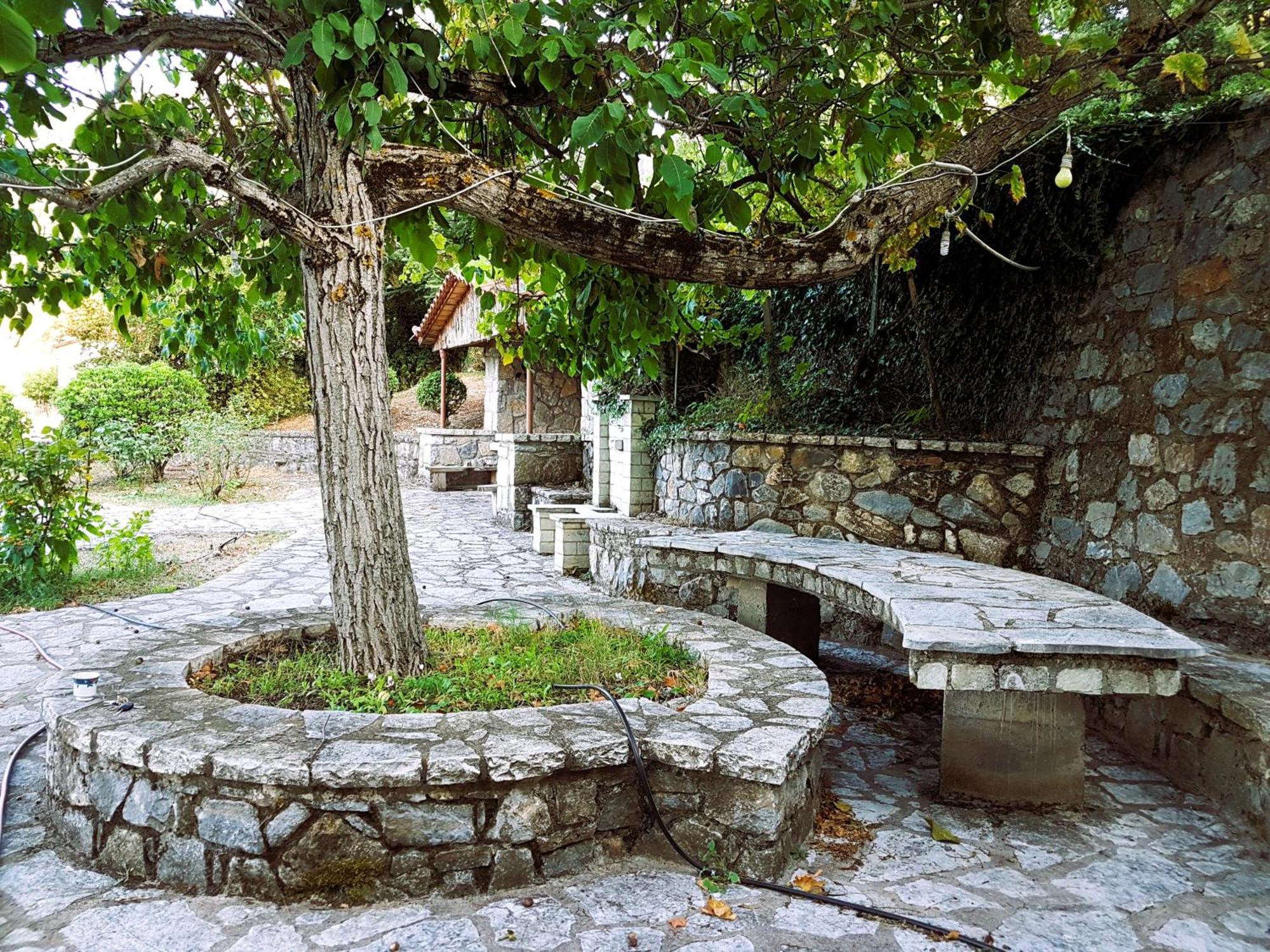 Το Αλώνι Vlacherna Exterior foto